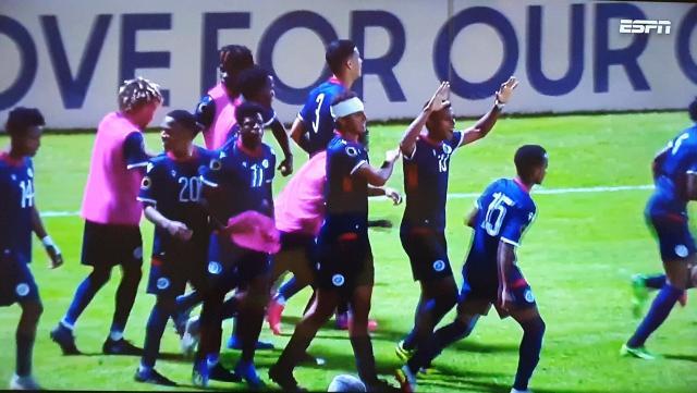 1656753022387010230.jpeg 99.jpeg